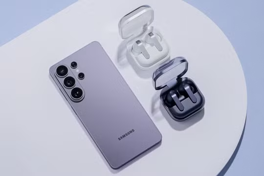 Vừa ra mắt, Samsung Galaxy S26 Ultra bị đánh giá "cải lùi"