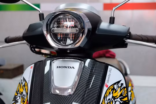 Đắt gấp đôi SH 125i, xe tay ga thể thao Honda Giorno+ 35 có gì đặc biệt?