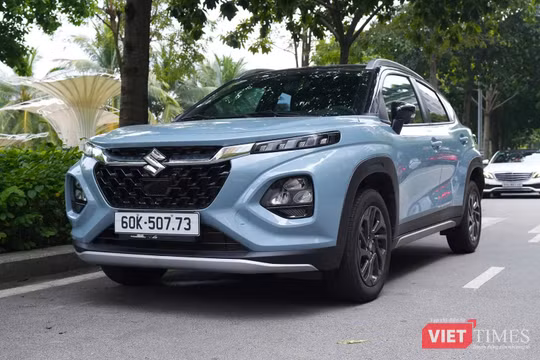 Suzuki Fronx giá "mềm", trang bị dày nhưng vì sao vẫn khó bứt phá?