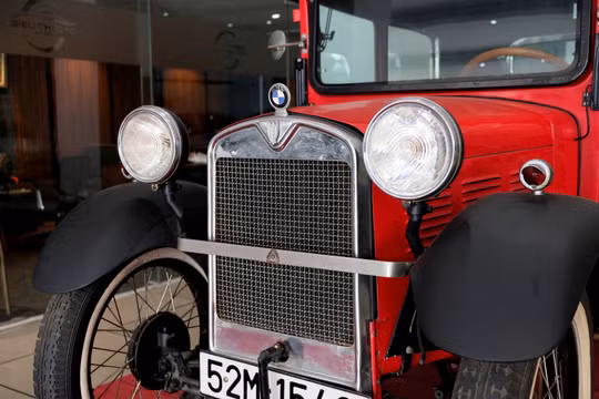 Khám phá "hàng hiếm" BMW Dixi gần 100 năm tuổi tại Việt Nam