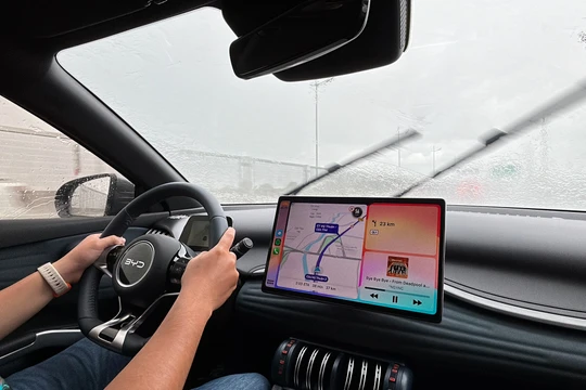 Tết đi xa bằng ô tô điện: Vì sao nên cân nhắc kỹ?