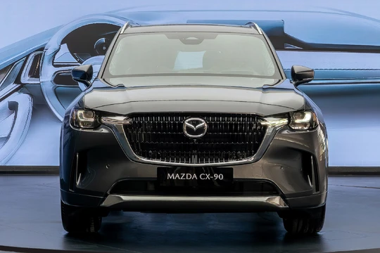 Mazda CX-90 dự kiến có giá đắt ngang xe sang, đối mặt nhiều thách thức