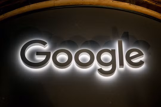 Tin nóng công nghệ 1/8: Google rút lại công cụ tạo ảnh bằng AI sau một ngày ra mắt