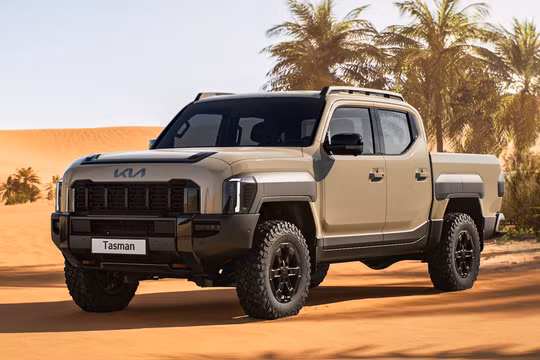 Xe bán tải "lạ mặt" KIA Tasman xuất hiện tại Việt Nam, có gì để cạnh tranh "vua bán tải"?