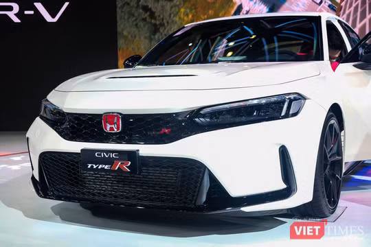 Honda Civic Type R sắp ngừng bán, khách Việt còn những lựa chọn xe thể thao nào dưới 2 tỷ đồng?
