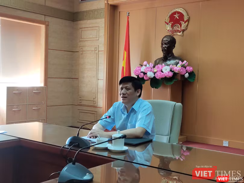 Thứ trưởng Thường trực Bộ Y tế Nguyễn Thanh Long nhấn mạnh: Khám, chữa bệnh từ xa được thực hiện trên tinh thần tự chủ, chủ động ở mỗi bệnh viện. Ảnh: Minh Thúy Thứ trưởng Thường trực Bộ Y tế Nguyễn Thanh Long nhấn mạnh: Khám, chữa bệnh từ xa được thực hiện trên tinh thần tự chủ, chủ động ở mỗi bệnh viện. Ảnh: Minh Thúy