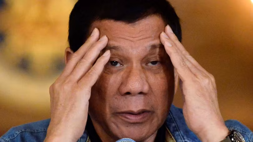 Sau khi nhậm chức tổng thống không lâu, ông Duterte đã có chính sách "thân" hơn với Trung Quốc và loại bỏ ảnh hưởng của phương Tây.