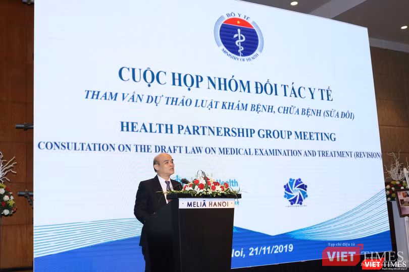 TS. Nguyễn Huy Quang – Vụ trưởng Vụ Pháp chế, Bộ Y tế TS. Nguyễn Huy Quang – Vụ trưởng Vụ Pháp chế, Bộ Y tế