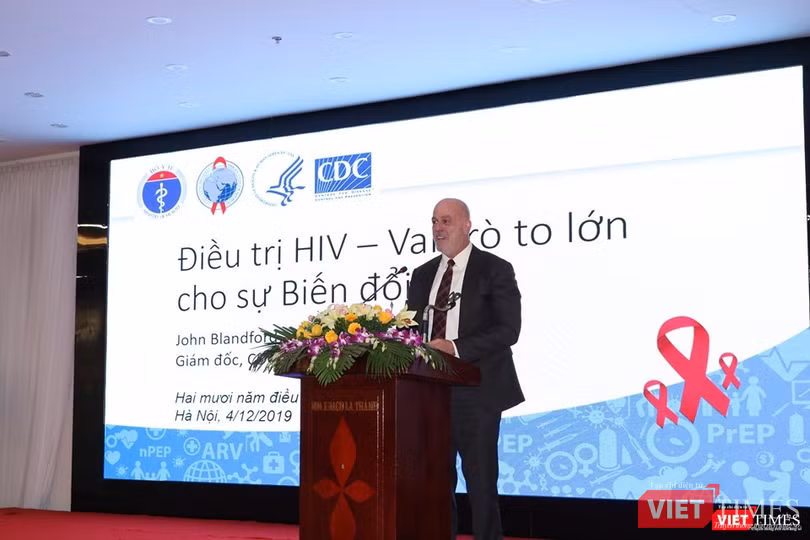 Ông John Blandford – Giám đốc CDC Hoa Kỳ tại Việt Nam Ông John Blandford – Giám đốc CDC Hoa Kỳ tại Việt Nam
