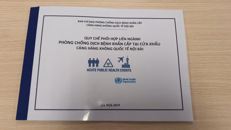 Quy chế phối hợp liên ngành phòng chống dịch bệnh khẩn cấp tại cửa khẩu hàng không quốc tế Nội Bài. Ảnh: Bộ Y tế