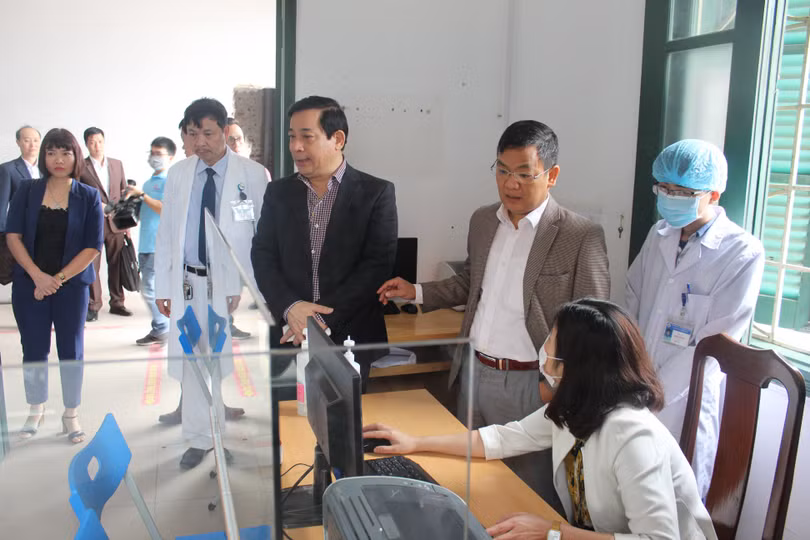 Kiểm tra công tác phòng, chống dịch tại Thái Nguyên Ảnh: Lê Hảo Kiểm tra công tác phòng, chống dịch tại Thái Nguyên Ảnh: Lê Hảo