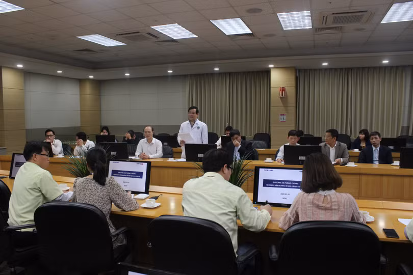 PGS. TS. Lương Ngọc Khuê làm việc tại Công ty TNHH Sam Sung Electronics Việt Nam Thái Nguyên. Ảnh: Lê Hảo PGS. TS. Lương Ngọc Khuê làm việc tại Công ty TNHH Sam Sung Electronics Việt Nam Thái Nguyên. Ảnh: Lê Hảo
