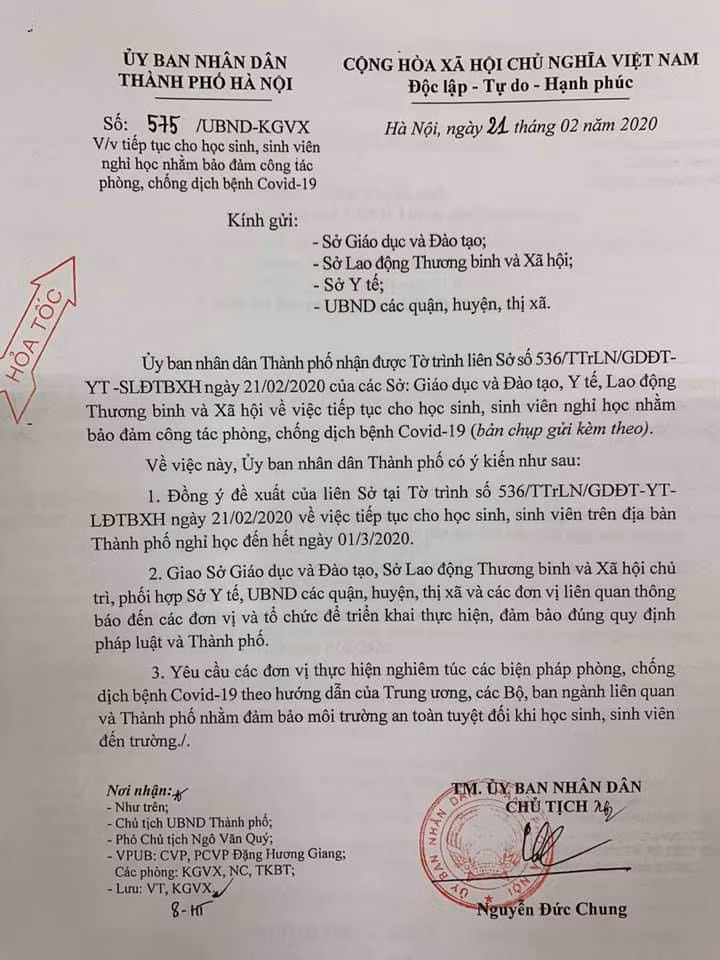 Công văn hỏa tốc của UBND TP. Hà Nội gửi các Sở GD&ĐT về việc tiếp tục cho học sinh, sinh viên nghỉ học để phòng dịch COVID-19. Ảnh: UBND TP. HN Công văn hỏa tốc của UBND TP. Hà Nội gửi các Sở GD&ĐT về việc tiếp tục cho học sinh, sinh viên nghỉ học để phòng dịch COVID-19. Ảnh: UBND TP. HN