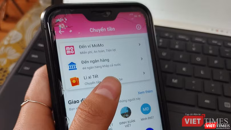 Các ví điện tử mở tính năng lì xì với nhiều chương trình khuyến mãi.