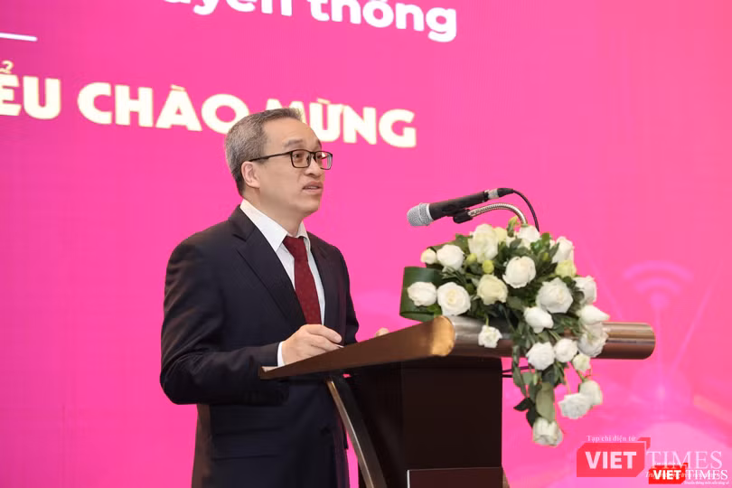 Thứ trưởng Bộ TT&TT Phan Tâm phát biểu tại sự kiện. Thứ trưởng Bộ TT&TT Phan Tâm phát biểu tại sự kiện.