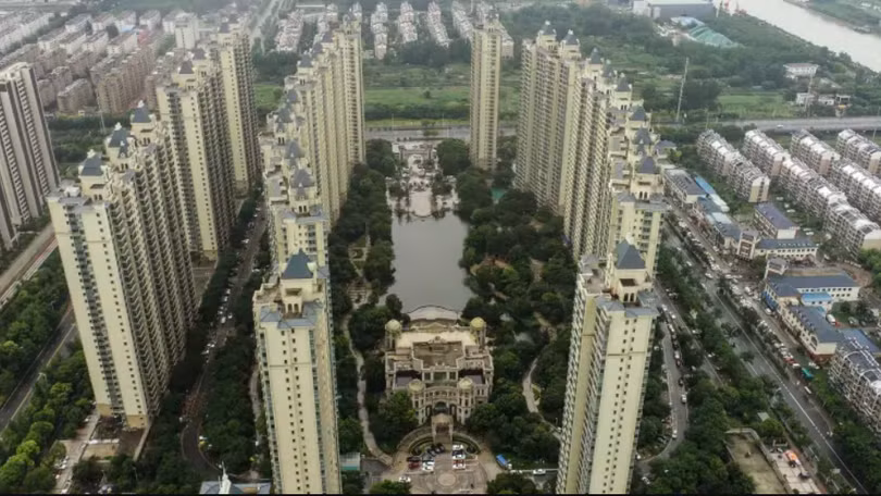 Một khu phức hợp dân cư được xây dựng bởi Evergrande ở Hoài An, Giang Tô, Trung Quốc (Ảnh: CNBC)