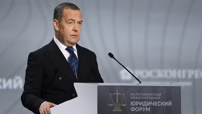 Cựu Tổng thống Nga Dmitry Medvedev. Ảnh: Sputnik.
