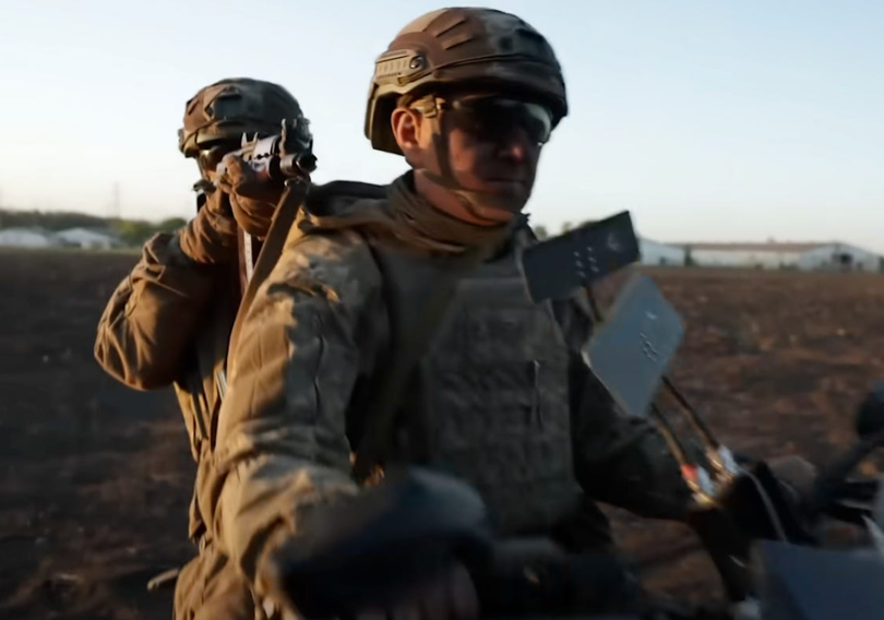 Xe máy thành vũ khí chủ lực mới của Ukraine giữa chiến tranh drone khốc liệt 3.png