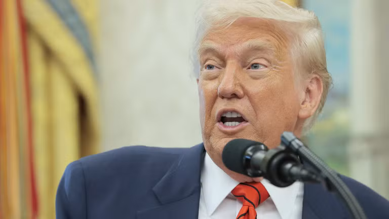 Tổng thống Mỹ Donald Trump tại Phòng Bầu dục ở Nhà Trắng, Washington, DC. ngày 6/5. Ảnh: Getty.