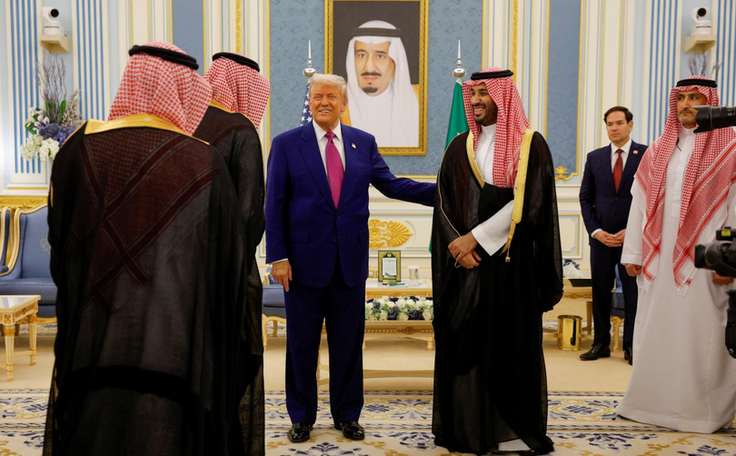 Bên trong mạng lưới làm ăn tỷ đô của gia đình Trump tại Trung Đông 6.png