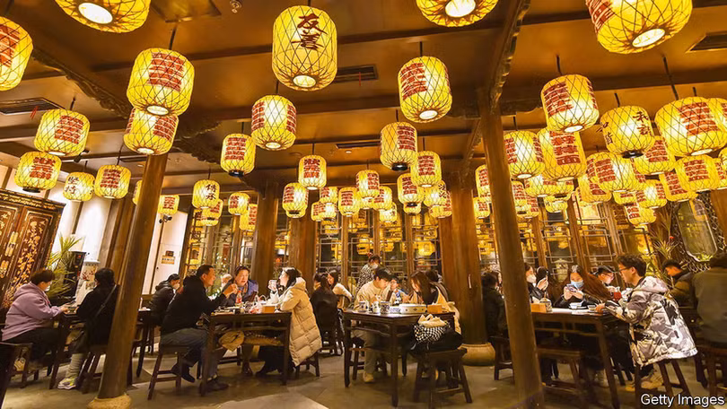 Nhu cầu mua sắm, du lịch của người dân Trung Quốc tăng mạnh (Ảnh: Getty Images)