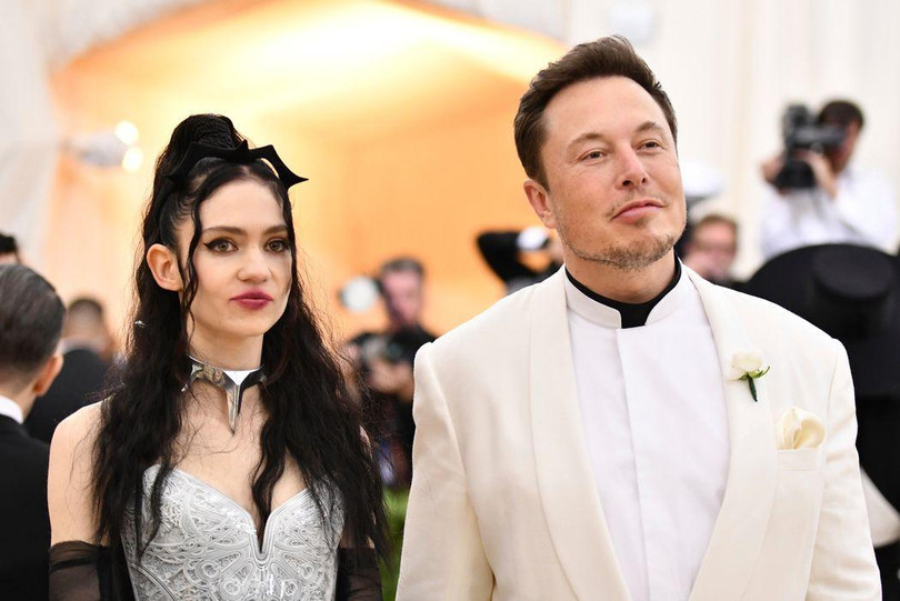 Elon Musk và bạn gái của mình, ca sĩ Grimes (Ảnh: Getty) Elon Musk và bạn gái của mình, ca sĩ Grimes (Ảnh: Getty)