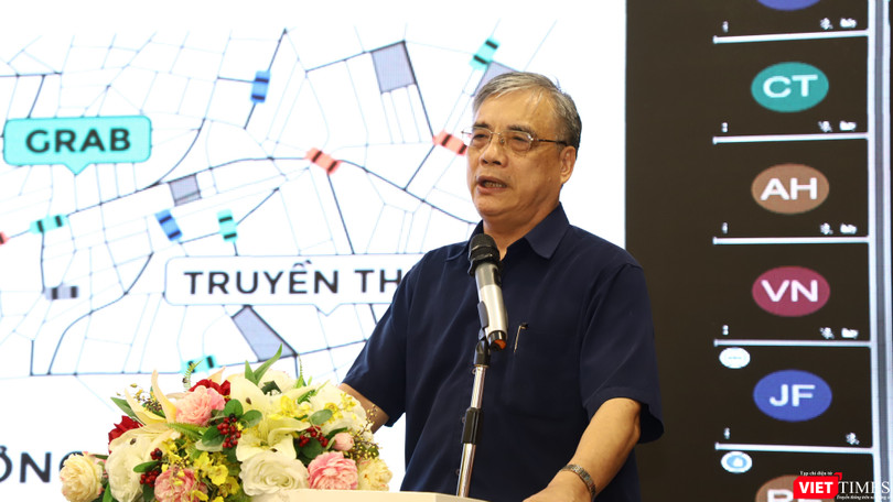 "Việt Nam đang đi một bước rất cơ bản để đặt chân bước vào quỹ đạo của nền kinh tế số của toàn cầu” - Ông Trần Đình Thiên, thành viên Tổ tư vấn Kinh tế của Thủ tướng Chính phủ, nguyên Viện trưởng Viện Kinh tế Việt Nam.