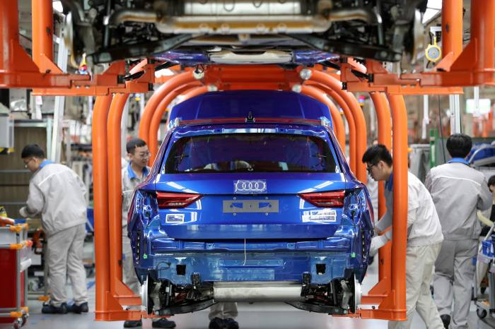 Dây chuyền lắp ráp mẫu Audi Q3 tại nhà máy FAW-Volkswagen ở Thiên Tân, Trung Quốc (Ảnh: Reuters)