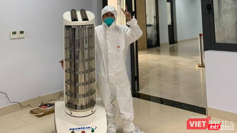 Ứng dụng KHCN chế tạo robot khử khuẩn phòng dịch tại Bắc Giang.