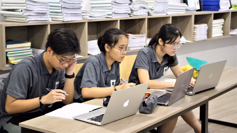 Trường St. Nicholas công bố chương trình ưu đãi học phí cho học sinh.