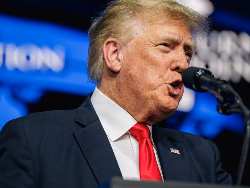 Donald Trump chỉ trích chính quyền Joe Biden vì tiến trình rút quân "ô nhục" khỏi Afghanistan (Ảnh: Yahoo News)