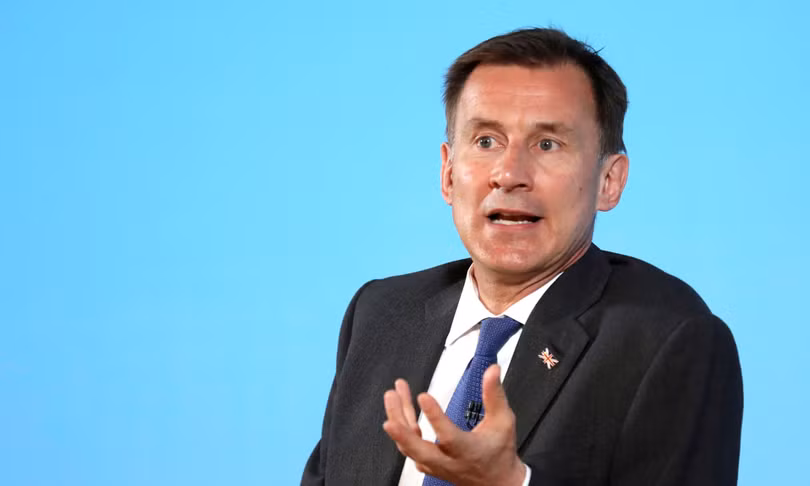 Ngoại trưởng Anh Jeremy Hunt để ngỏ khả năng trừng phạt Trung Quốc (Ảnh: Guardian)