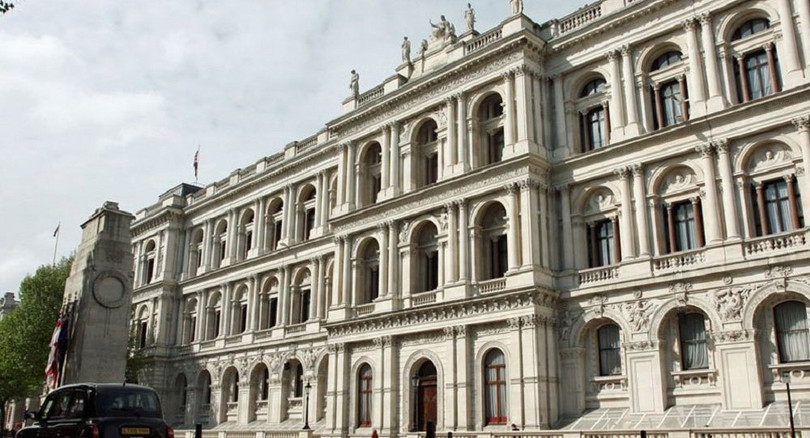 Vụ rò rỉ chấn động đã khiến Đại sứ Anh tại Mỹ Kim Darroch phải từ chức (Ảnh: Sputnik)