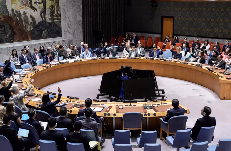 Iran nghẹt thở vì Liên Hợp Quốc tái áp đặt trừng phạt, lạm phát vượt 40% 3.png