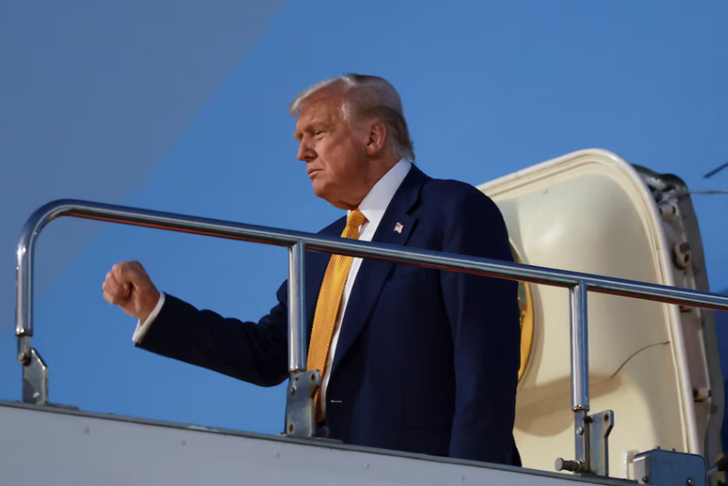 Ông Trump được đón tiếp với nghi lễ cấp hoàng gia, tín hiệu hòa hoãn thương mại Mỹ-Trung cận kề 2.png