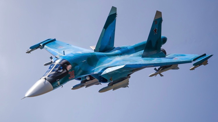 Chiến đấu cơ Su-34 của quân đội Nga. Ảnh: MW.
