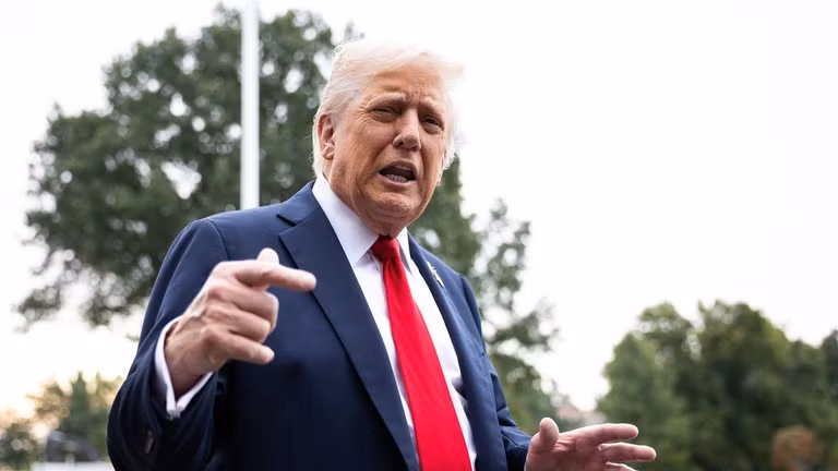 Tổng thống Mỹ Donald Trump tại Bãi cỏ phía Nam của Nhà Trắng ở Washington, Mỹ ngày 30/9. Ảnh: Getty.