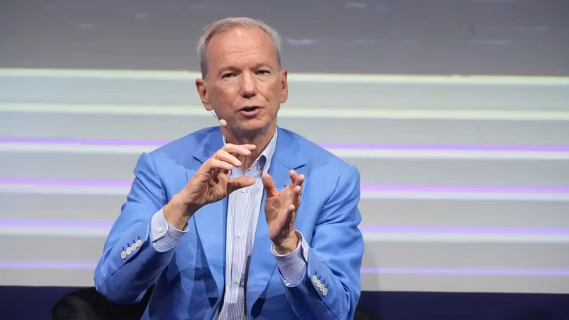 Cựu CEO của Google, ông Eric Schmidt, đã phát biểu tại Hội nghị thượng đỉnh Sifted vào thứ tư ngày 8/10. Ảnh: Bloomberg.