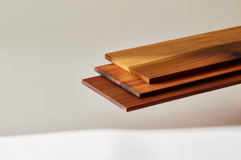 InventWood có trụ sở tại Maryland đã tạo ra loại vật liệu “siêu gỗ” có độ bền cao. Ảnh: CNN.