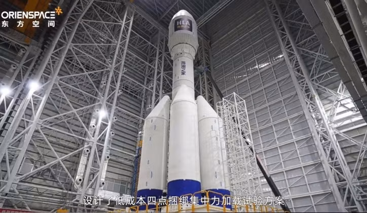 Trung Quốc khiến thế giới sửng sốt với tên lửa nhiên liệu rắn nặng 400 tấn, thách thức Mỹ 2.jpeg