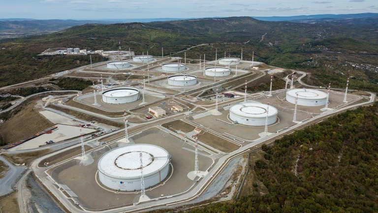 Một cơ sở lưu trữ dầu ở Vùng Krasnodar, Nga được Liên đoàn đường ống Caspian sử dụng, ngày 19/9/2019. Ảnh: Sputnik.