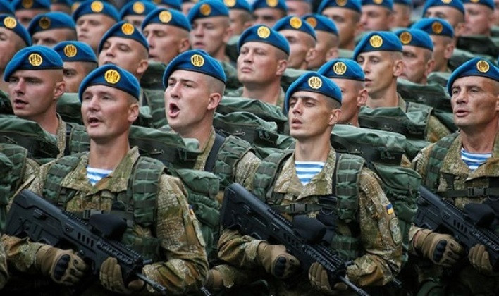 Các binh sĩ thuộc lực lượng bộ binh Ukraine. Ảnh: MW