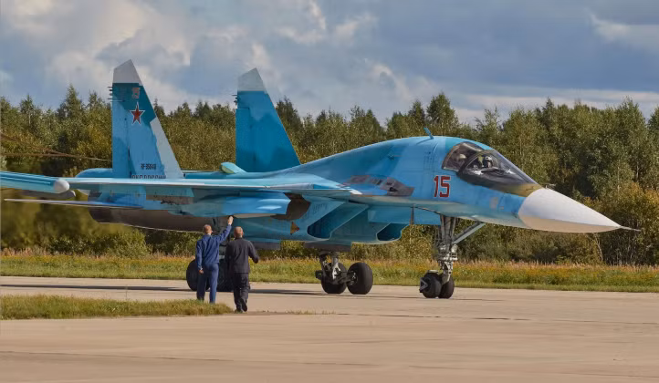 Nga tăng tốc sản xuất quái thú ném bom Su-34M Mũi nhọn mới trên chiến trường Ukraine 2.png