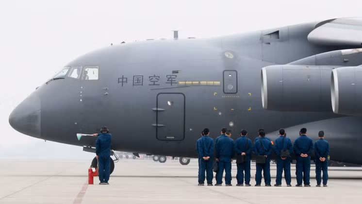 Máy bay vận tải Y-20 của Trung Quốc. Ảnh: MW.