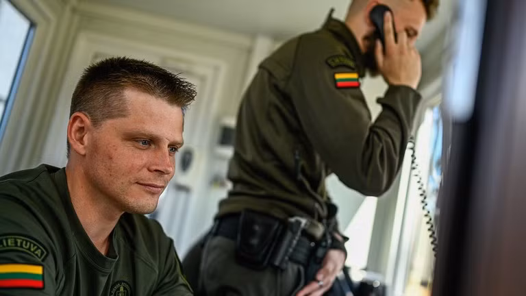 Lực lượng biên phòng Litva ở Pabrade, Litva, ngày 12/7/2023. Ảnh: Getty.