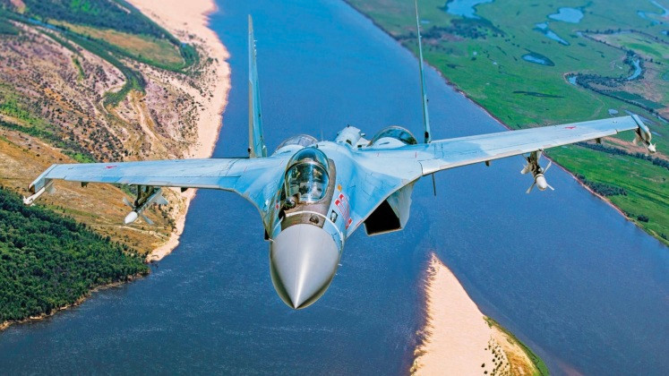 Chiến đấu cơ Su-35 của Lực lượng Không quân Vũ trụ Nga. Ảnh: MW.