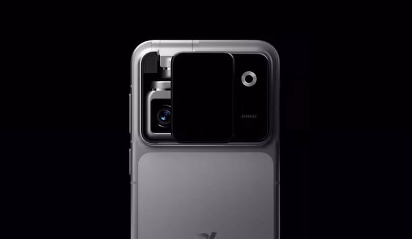 Trung Quốc hé lộ Robot Phone Chiếc smartphone AI hình dáng kỳ lạ, có cảm xúc như con người 3.png