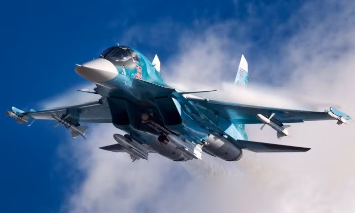 Không quân Nga nhận thêm chiến mã chủ lực, xuất hiện biến thể màu lạ gây đồn đoán 2.jpg