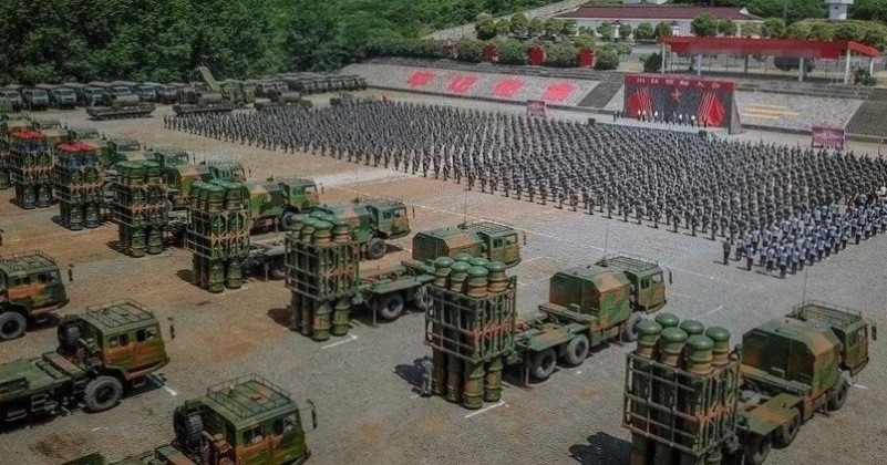 Iran nhận vũ khí tầm xa từ Trung Quốc giữa cảnh báo tấn công mới từ Israel 4.jpeg