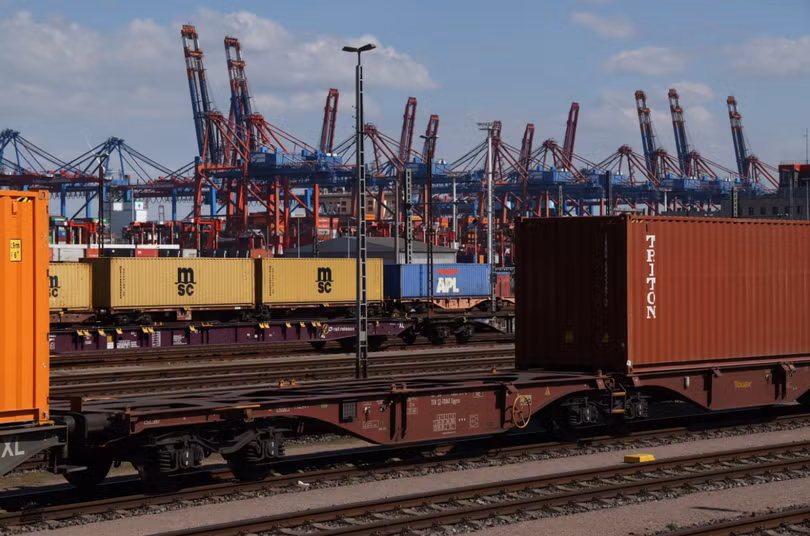 EU sẵn sàng tung át chủ bài nếu ông Trump thực hiện đòn thuế 30%.png